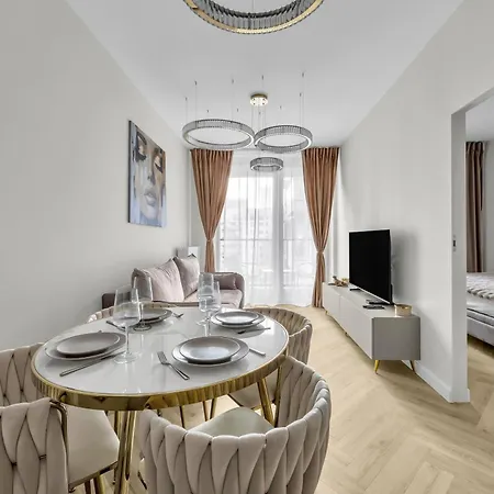 Chmielna Luxury Palace View By Bookinghost شقة *